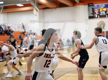 Thumbnail 2 in Grand Saline vs LaPoynor photogallery.