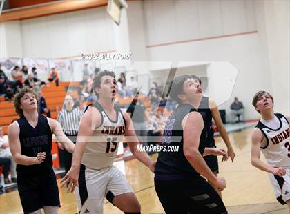Thumbnail 2 in Grand Saline vs LaPoynor photogallery.
