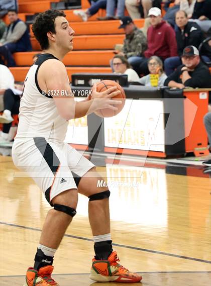 Thumbnail 3 in Grand Saline vs LaPoynor photogallery.