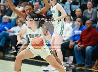 Thumbnail 3 in Hamilton Southeastern vs Zionsville (IHSAA 4A Sectional Semi Final) photogallery.
