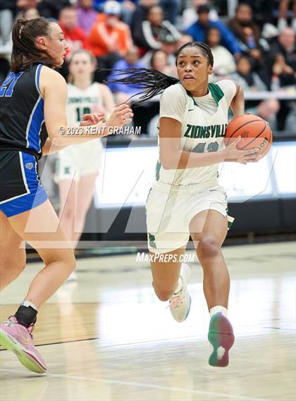 Thumbnail 1 in Hamilton Southeastern vs Zionsville (IHSAA 4A Sectional Semi Final) photogallery.