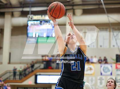 Thumbnail 1 in Hamilton Southeastern vs Zionsville (IHSAA 4A Sectional Semi Final) photogallery.