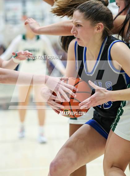 Thumbnail 3 in Hamilton Southeastern vs Zionsville (IHSAA 4A Sectional Semi Final) photogallery.