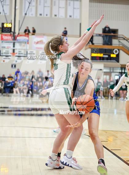 Thumbnail 2 in Hamilton Southeastern vs Zionsville (IHSAA 4A Sectional Semi Final) photogallery.