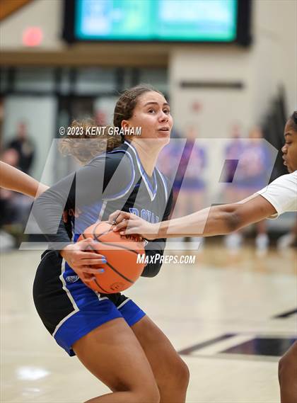 Thumbnail 3 in Hamilton Southeastern vs Zionsville (IHSAA 4A Sectional Semi Final) photogallery.