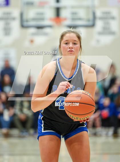 Thumbnail 1 in Hamilton Southeastern vs Zionsville (IHSAA 4A Sectional Semi Final) photogallery.