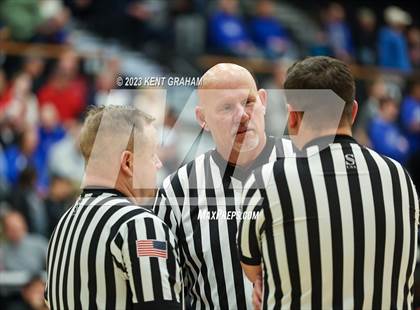 Thumbnail 1 in Hamilton Southeastern vs Zionsville (IHSAA 4A Sectional Semi Final) photogallery.