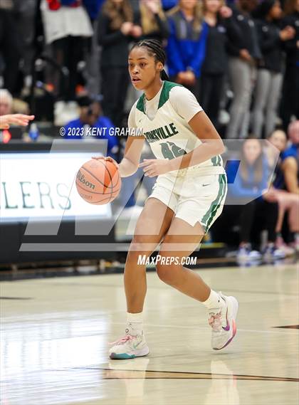 Thumbnail 3 in Hamilton Southeastern vs Zionsville (IHSAA 4A Sectional Semi Final) photogallery.