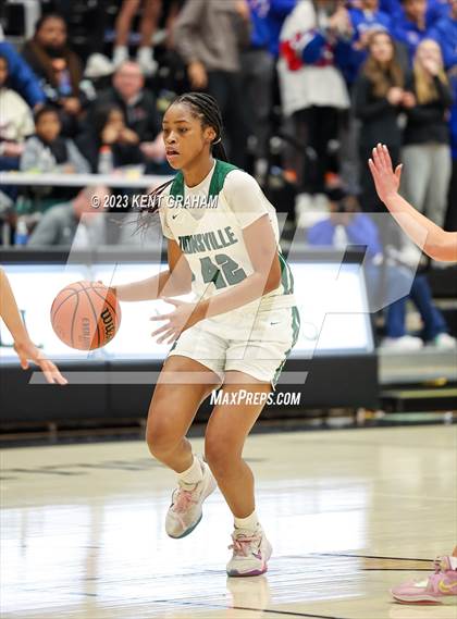 Thumbnail 1 in Hamilton Southeastern vs Zionsville (IHSAA 4A Sectional Semi Final) photogallery.
