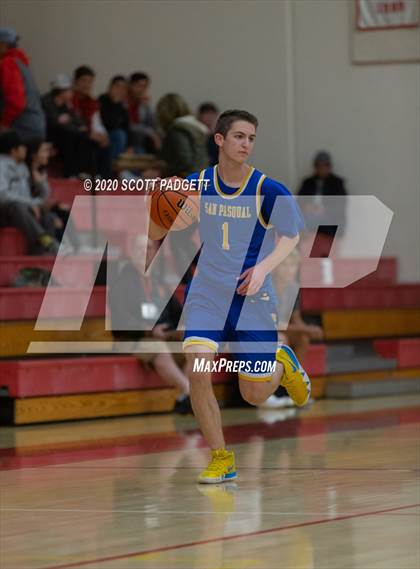Thumbnail 1 in San Pasqual @ Fallbrook photogallery.