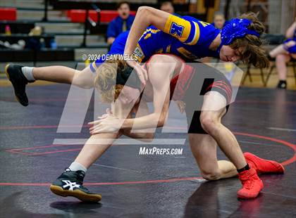 Thumbnail 1 in Kingman vs Lee Williams  photogallery.