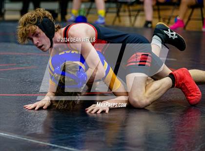 Thumbnail 2 in Kingman vs Lee Williams  photogallery.
