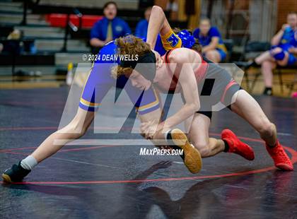 Thumbnail 2 in Kingman vs Lee Williams  photogallery.