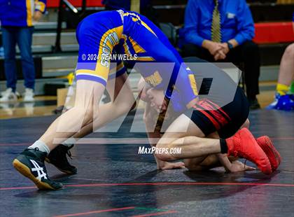 Thumbnail 1 in Kingman vs Lee Williams  photogallery.