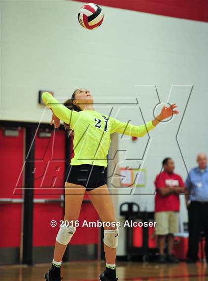 Thumbnail 1 in Seven Lakes @ Katy photogallery.