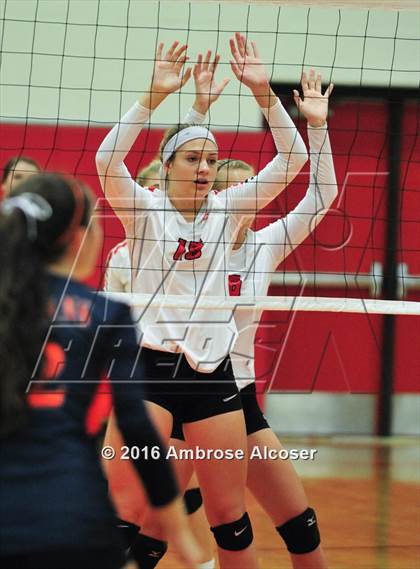 Thumbnail 1 in Seven Lakes @ Katy photogallery.