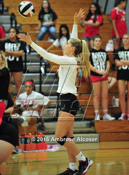 Thumbnail 2 in Seven Lakes @ Katy photogallery.