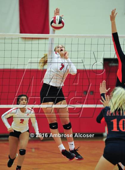 Thumbnail 3 in Seven Lakes @ Katy photogallery.
