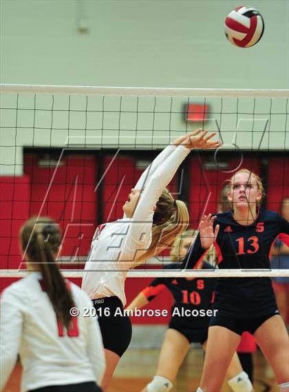 Thumbnail 3 in Seven Lakes @ Katy photogallery.