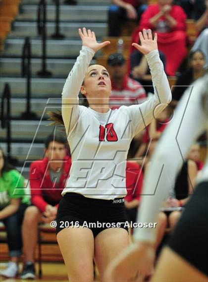 Thumbnail 2 in Seven Lakes @ Katy photogallery.
