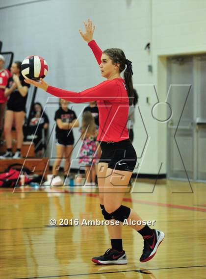 Thumbnail 2 in Seven Lakes @ Katy photogallery.