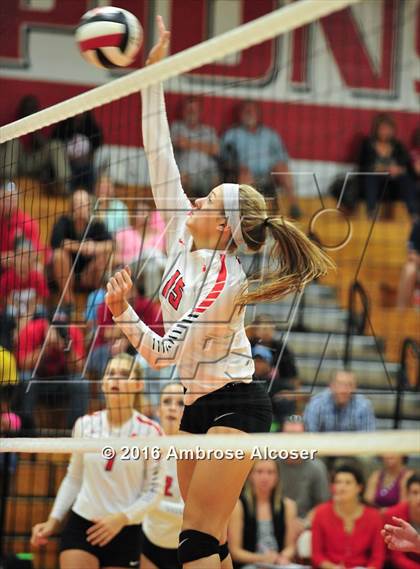 Thumbnail 2 in Seven Lakes @ Katy photogallery.