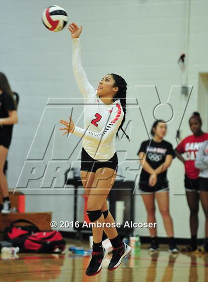 Thumbnail 3 in Seven Lakes @ Katy photogallery.