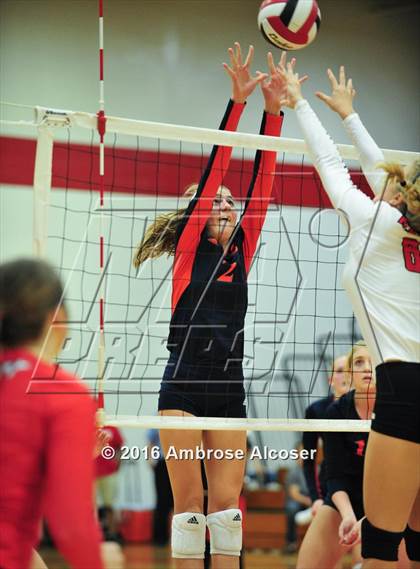 Thumbnail 1 in Seven Lakes @ Katy photogallery.
