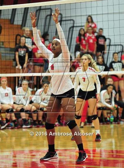 Thumbnail 2 in Seven Lakes @ Katy photogallery.