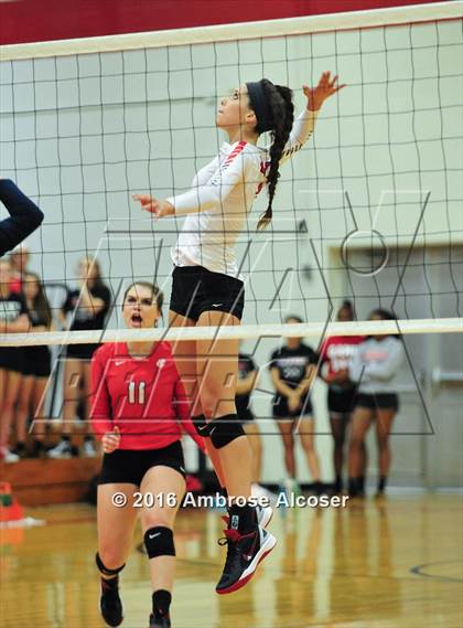 Thumbnail 2 in Seven Lakes @ Katy photogallery.