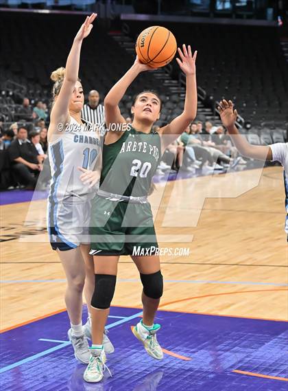 Thumbnail 1 in Arete Prep vs. Benjamin Franklin (Hoopin' It Up At The Arena) photogallery.