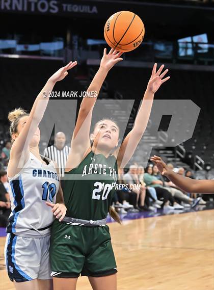 Thumbnail 2 in Arete Prep vs. Benjamin Franklin (Hoopin' It Up At The Arena) photogallery.
