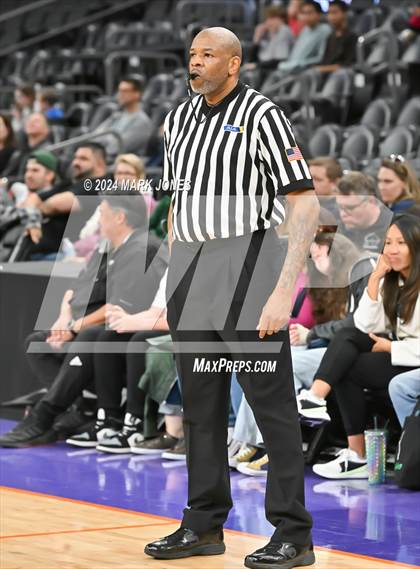 Thumbnail 2 in Arete Prep vs. Benjamin Franklin (Hoopin' It Up At The Arena) photogallery.