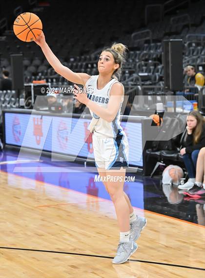 Thumbnail 1 in Arete Prep vs. Benjamin Franklin (Hoopin' It Up At The Arena) photogallery.