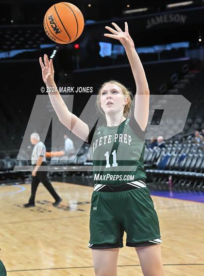 Thumbnail 1 in Arete Prep vs. Benjamin Franklin (Hoopin' It Up At The Arena) photogallery.
