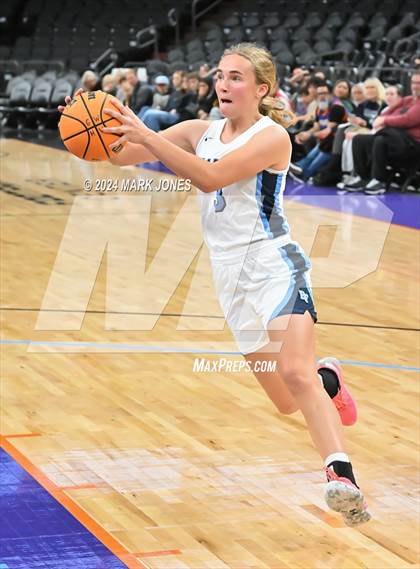 Thumbnail 3 in Arete Prep vs. Benjamin Franklin (Hoopin' It Up At The Arena) photogallery.