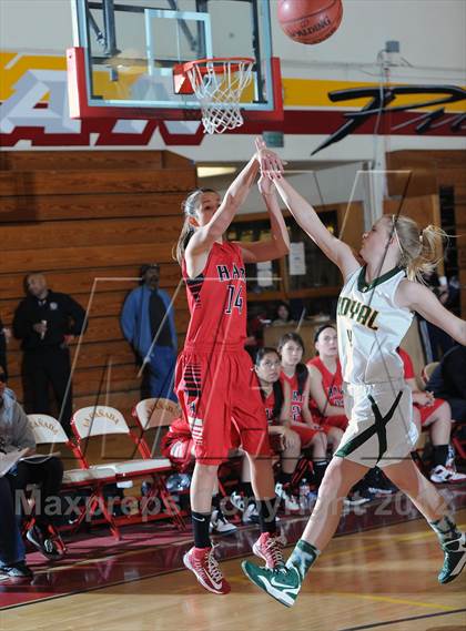 Thumbnail 2 in Royal vs. Hart (La Canada Tournament) photogallery.