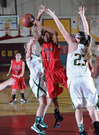 Thumbnail 1 in Royal vs. Hart (La Canada Tournament) photogallery.
