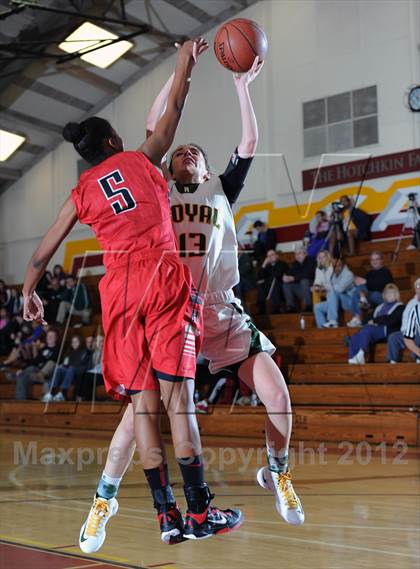 Thumbnail 2 in Royal vs. Hart (La Canada Tournament) photogallery.