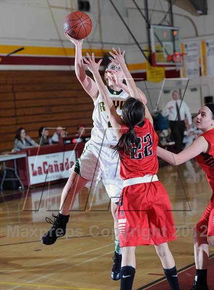 Thumbnail 1 in Royal vs. Hart (La Canada Tournament) photogallery.