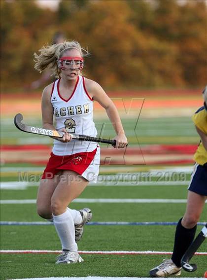 Thumbnail 3 in Northport vs Sachem East photogallery.