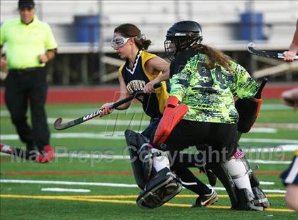 Thumbnail 3 in Northport vs Sachem East photogallery.