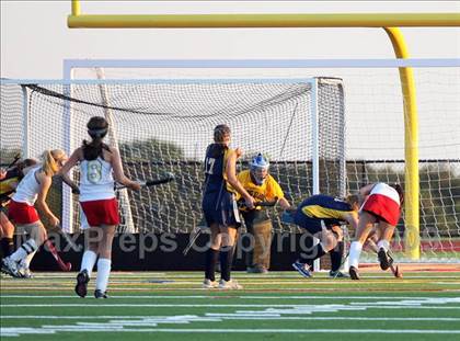 Thumbnail 2 in Northport vs Sachem East photogallery.