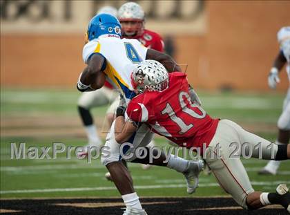 Thumbnail 2 in Garner Magnet vs. Page  (NCHSAA 4AA Final) photogallery.