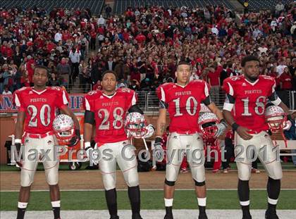 Thumbnail 2 in Garner Magnet vs. Page  (NCHSAA 4AA Final) photogallery.