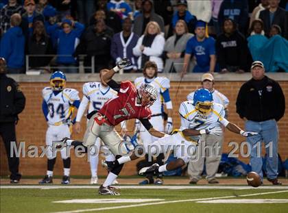 Thumbnail 2 in Garner Magnet vs. Page  (NCHSAA 4AA Final) photogallery.