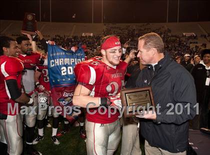 Thumbnail 1 in Garner Magnet vs. Page  (NCHSAA 4AA Final) photogallery.