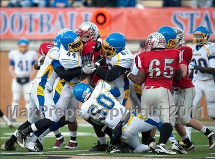 Thumbnail 1 in Garner Magnet vs. Page  (NCHSAA 4AA Final) photogallery.