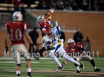 Thumbnail 2 in Garner Magnet vs. Page  (NCHSAA 4AA Final) photogallery.