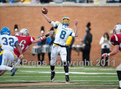 Thumbnail 3 in Garner Magnet vs. Page  (NCHSAA 4AA Final) photogallery.